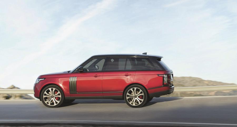  Land Rover Range Rover SVAutobiography Dynamic 2016 года  (фото 23 из 35)